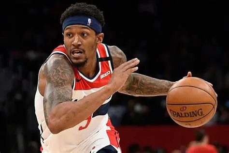 Bradley Beal: Ang Paglalakbay ng Isang NBA Superstar at ang Kanyang Kontribusyon sa Basketbol