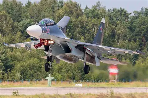 Su-30SM: Polski Kandydat na Strażnika Przestworzy? Analiza i Perspektywy
